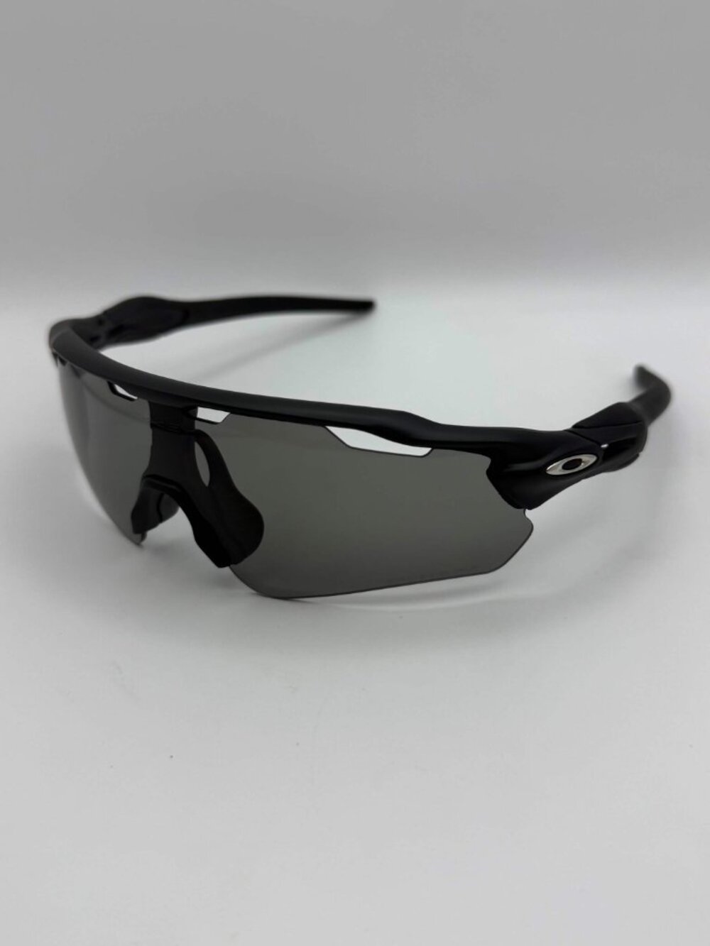 Oakley Radar EV Path Sunglasses All Black With Box, Case, & Accessories